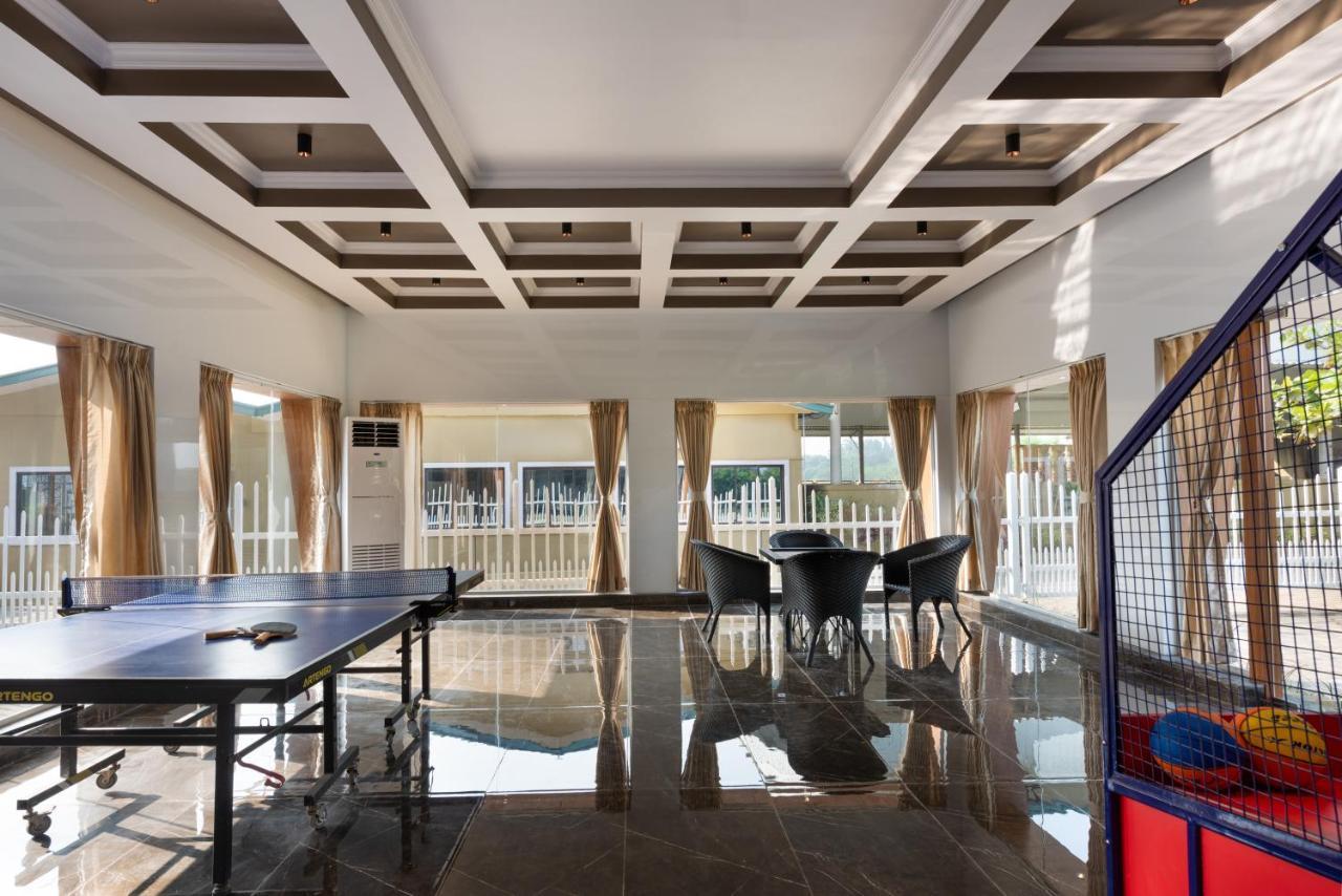 Paramount Riverfront Resort & Spa, Karjat Exterior foto