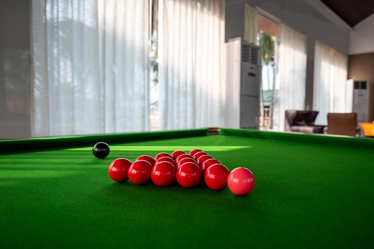 Paramount Riverfront Resort & Spa, Karjat Exterior foto