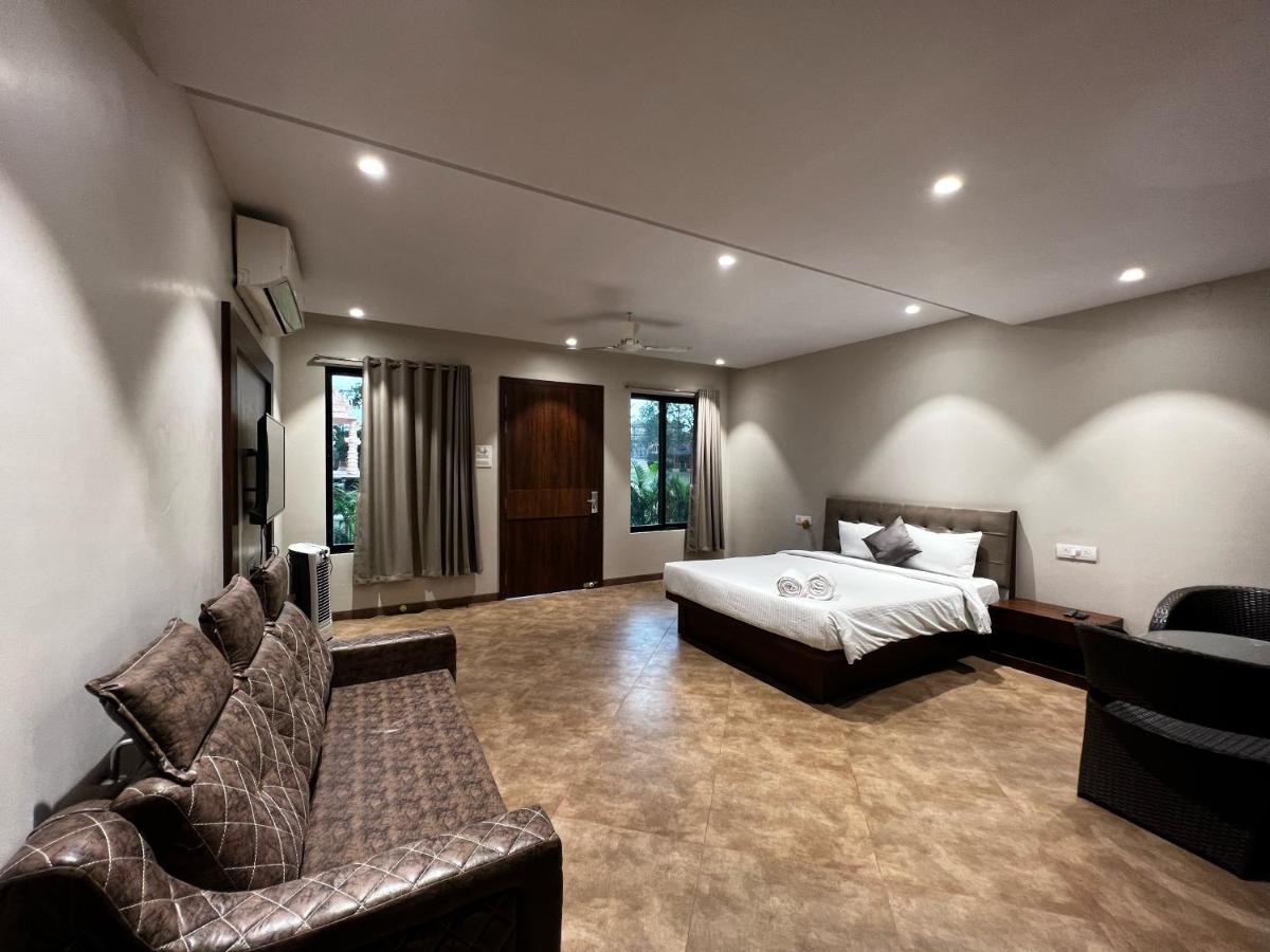 Paramount Riverfront Resort & Spa, Karjat Exterior foto